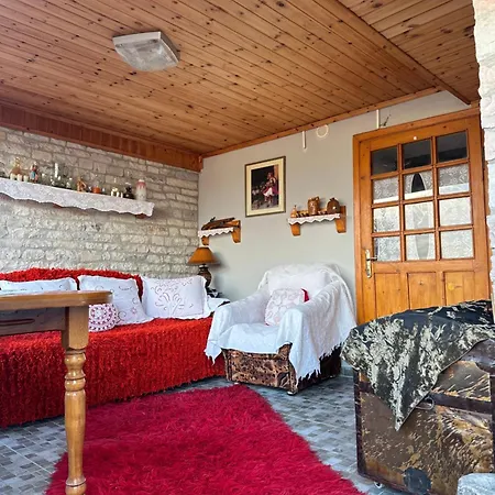 Sulejmani 招待所 Gjirokastër