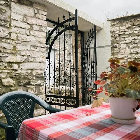 Mani Maison d'hôtes Gjirokastër