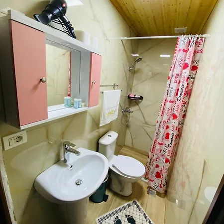 Mani 3* Gjirokastër